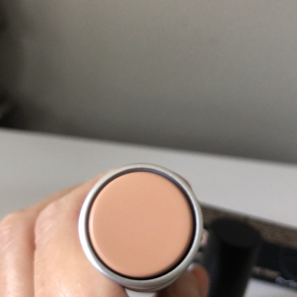 MAC Studio Fix Soft Matte Foundation Stick NW13 - Picture 4 of 8